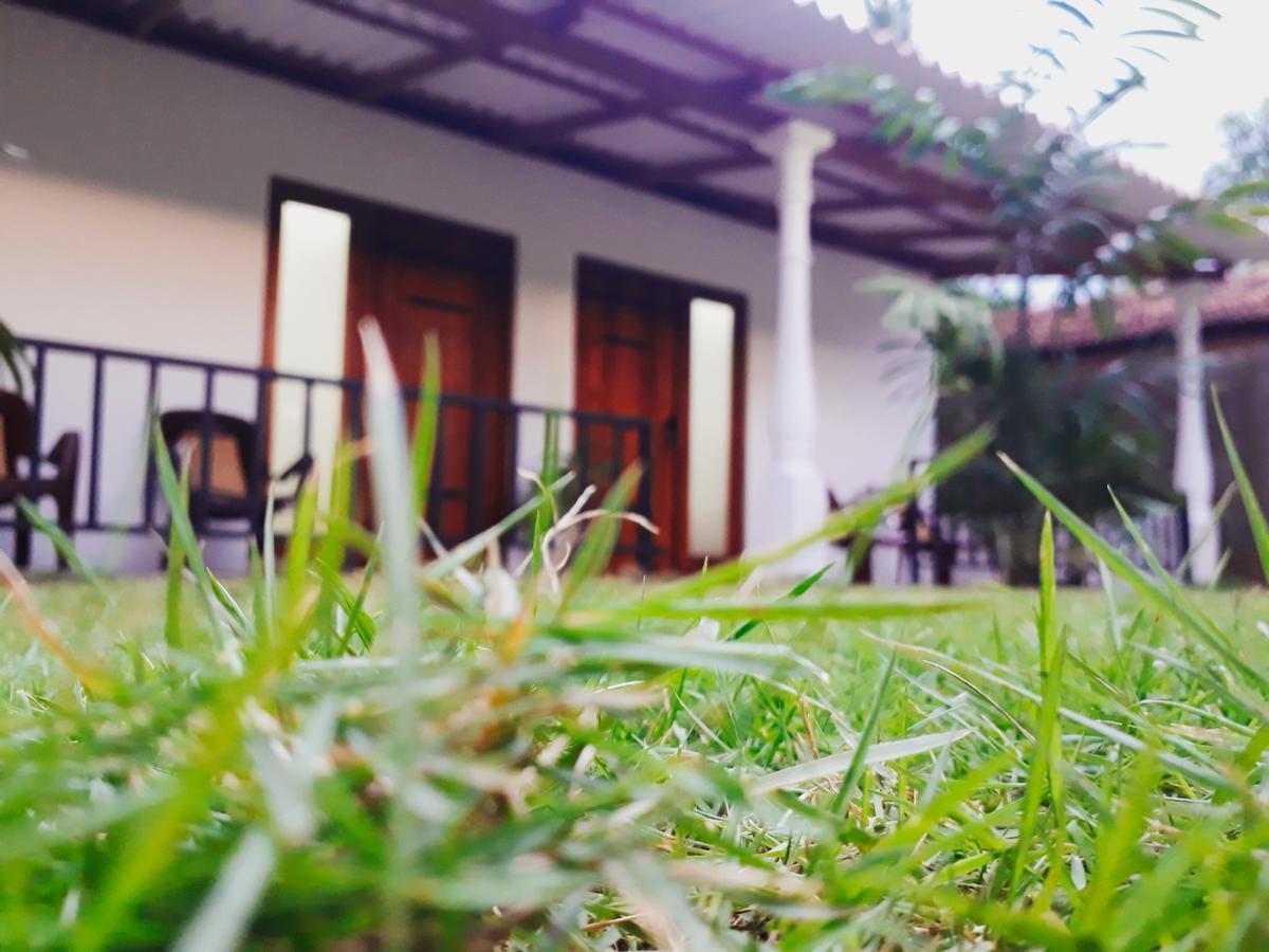 Akila Holiday Resort Habarana Buitenkant foto